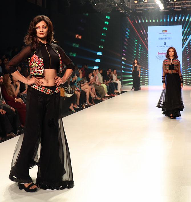 Archana Kochhar presents collection at Times Fashion Week