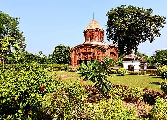 Hanseshwari temple in Bansberia, West Bengal