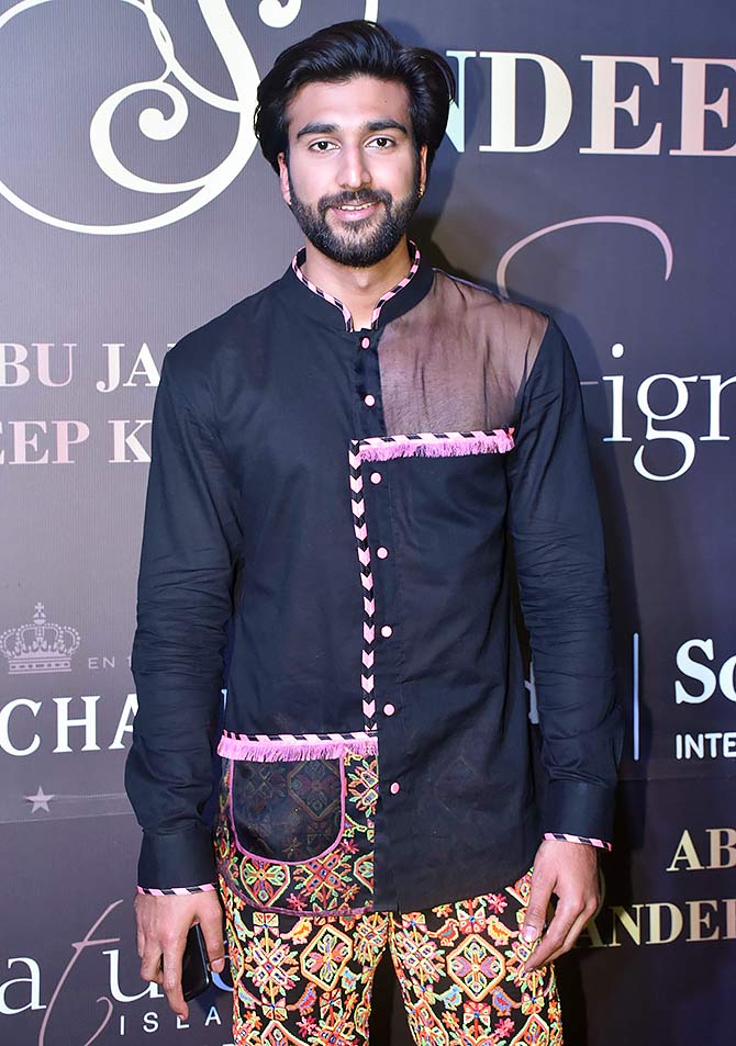 Celebs at Abu Jani and Sandeep Khosla show in Mumbai