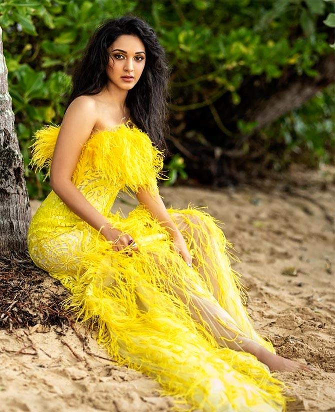 Kiara in yellow