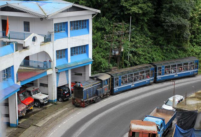 Darjeeling photos by Hitesh Harisinghani