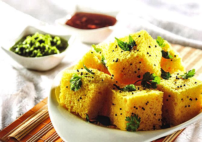 Khaman Dhokla