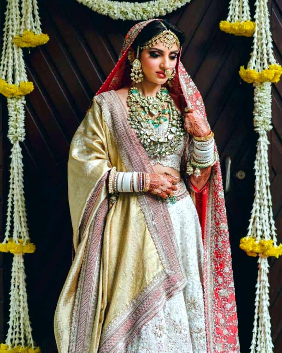 Miheeka's wedding lehenga was designed by Anamika Khanna