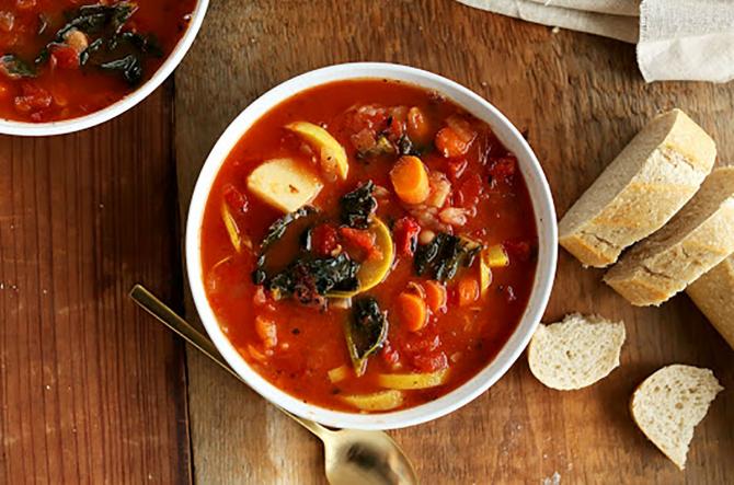 Tomato and Vegetable White Bean Soup