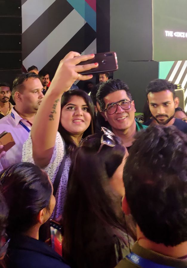 Manish was the only celebrity, till now, who stopped for selfies on his way out of the venue. Photograph: Kshamaya Daniel/Rediff.com.