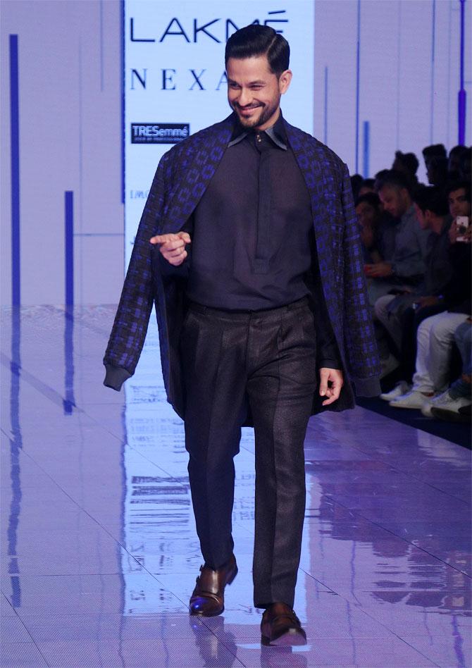 Kunal Kemmu for Kumar Anil Thanna at Lakme Fashion Week in Mumbai