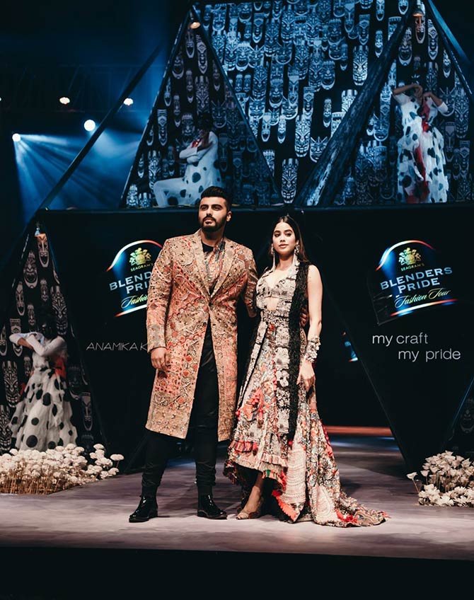 Arjun and Janhvi walked for Anamika Khanna