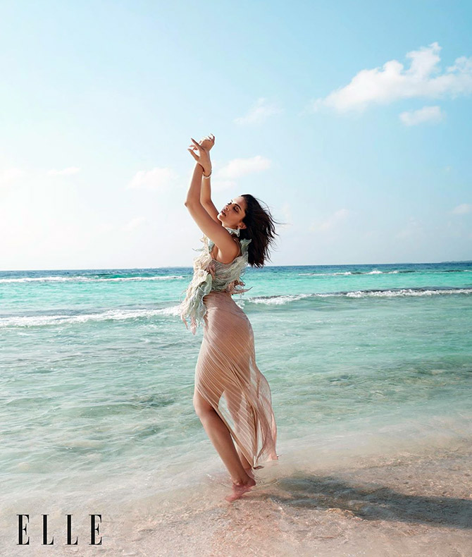 deepika padukone bikini dress