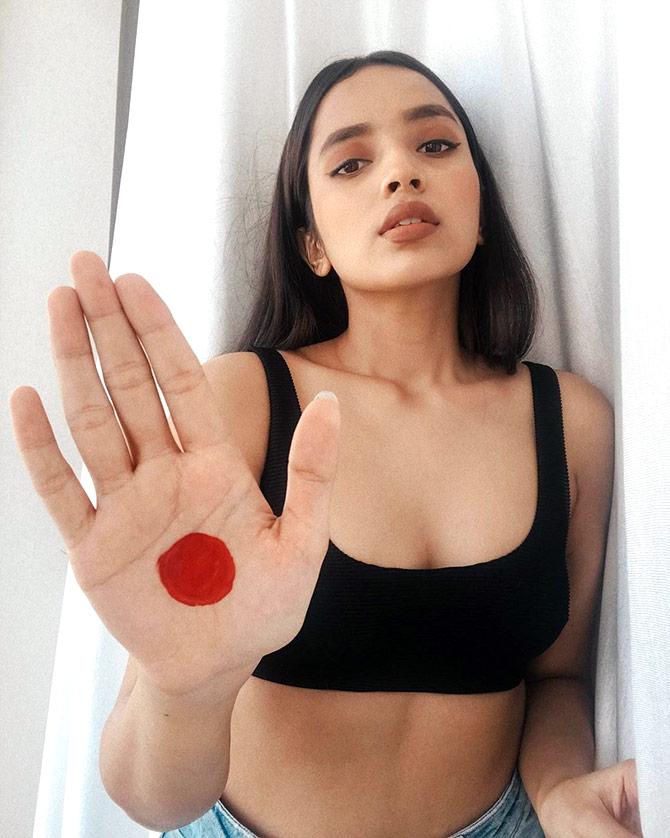 Celebs take the Red Dot Challenge