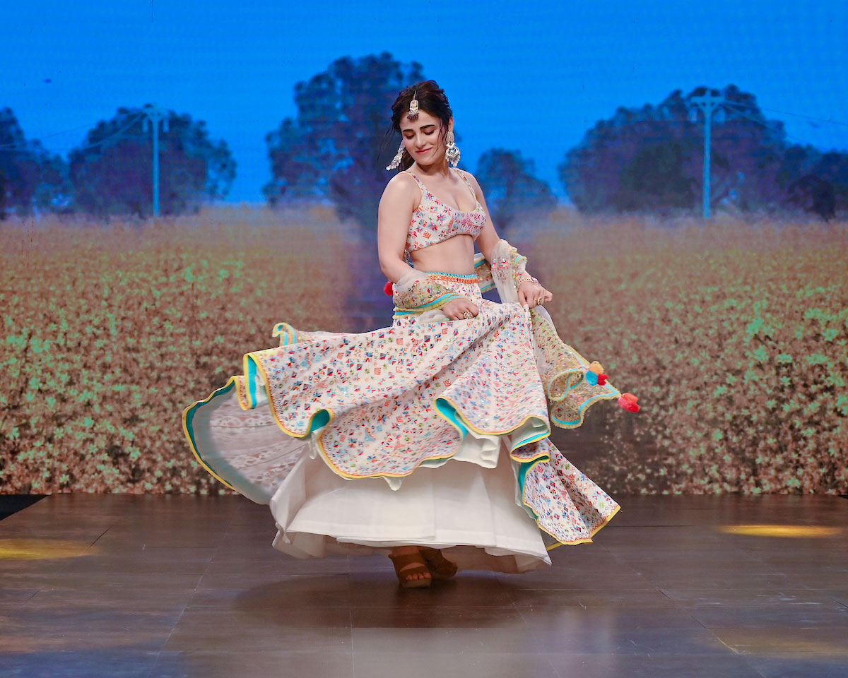 Sukriti and Akriti at Lakme Fashion Week 2020