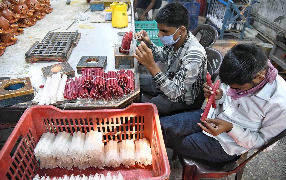 India gets ready for Diwali