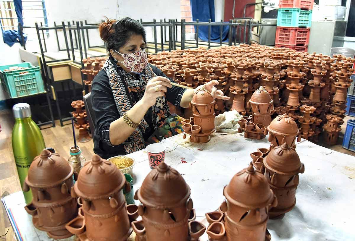 India gets ready for Diwali