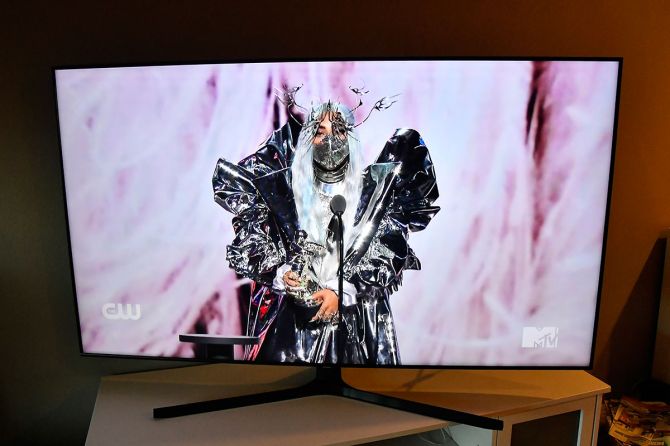 Lady gaga wears a mask at the MTV Video Music Awards 2020