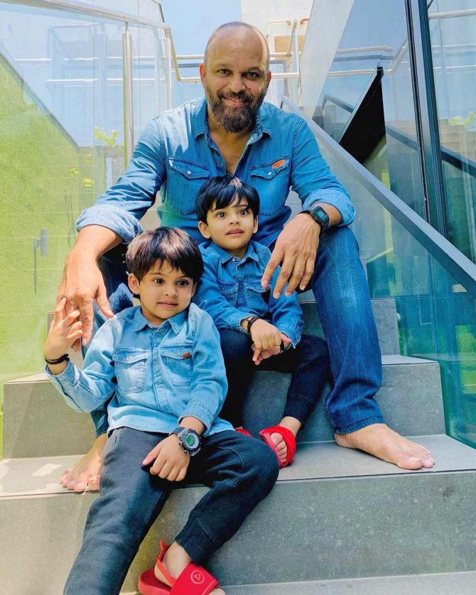 Mehek Shetty's family: Husband Navin Shetty with kids Veer and Zayn