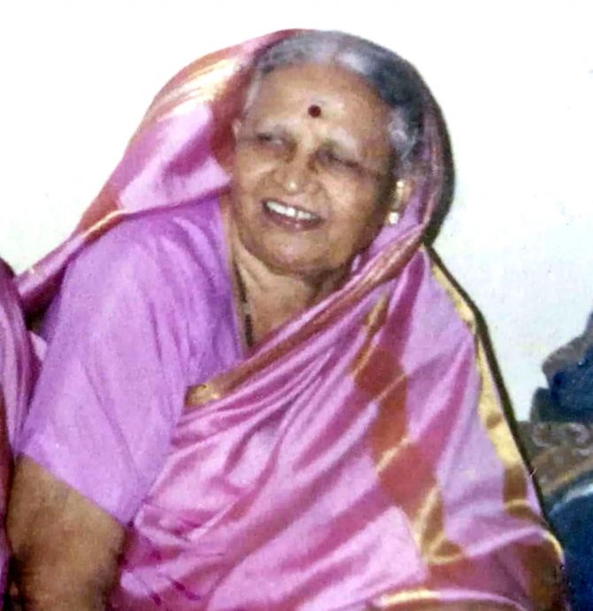 Radhabai Chandrakant Khilari