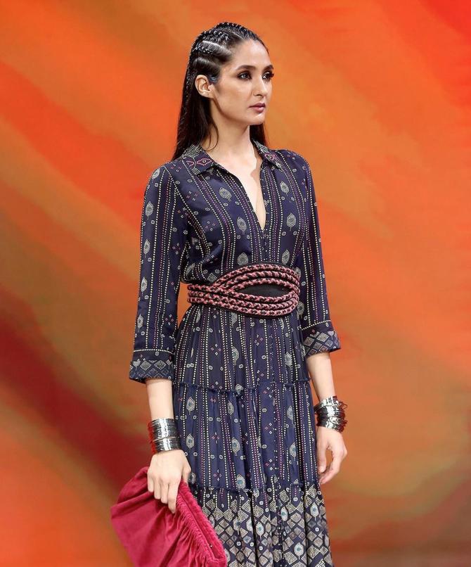 A model in Ritu Kumar creation at FDCI x Lakme Fashion Week