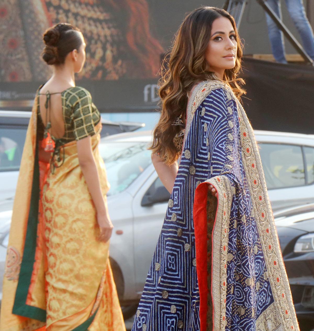 Hina Khan walks for Abhishek and Vinita at FDCI x Lakme Fashion Week