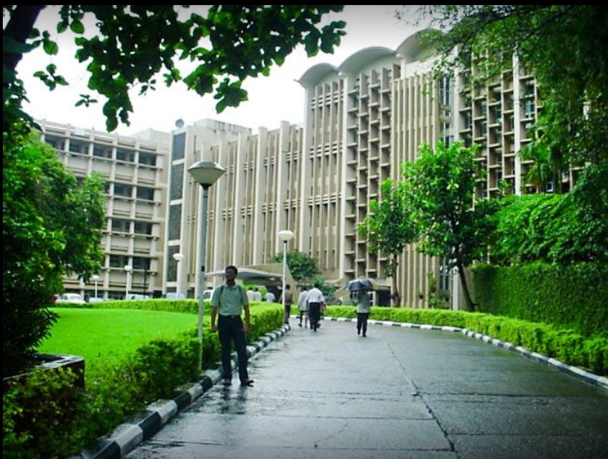 About Indian Institute of Technology Bombay - IIT Bombay College