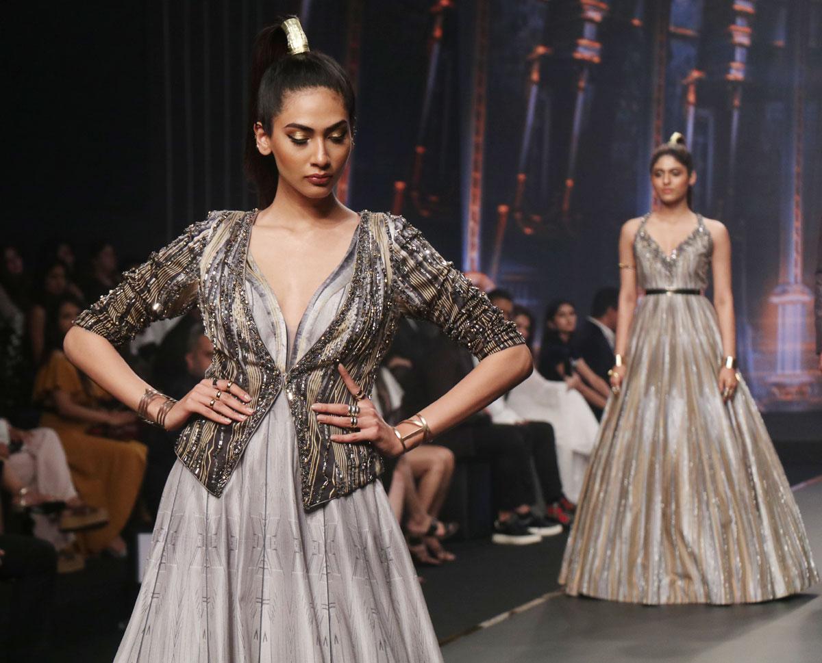 Meezan Jaffrey walks for Nivedita Saboo