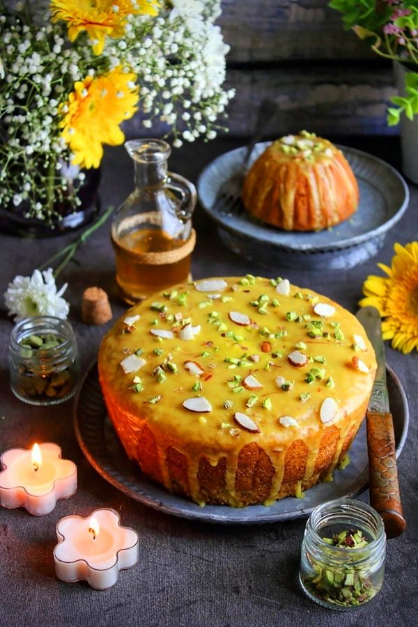 Recipe: Taruna's Gulab Jamun Cake - Rediff.com