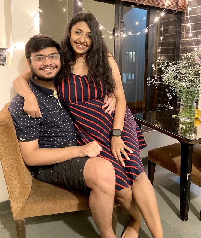 Urmi and Aakash met on a dating website in May 2020 