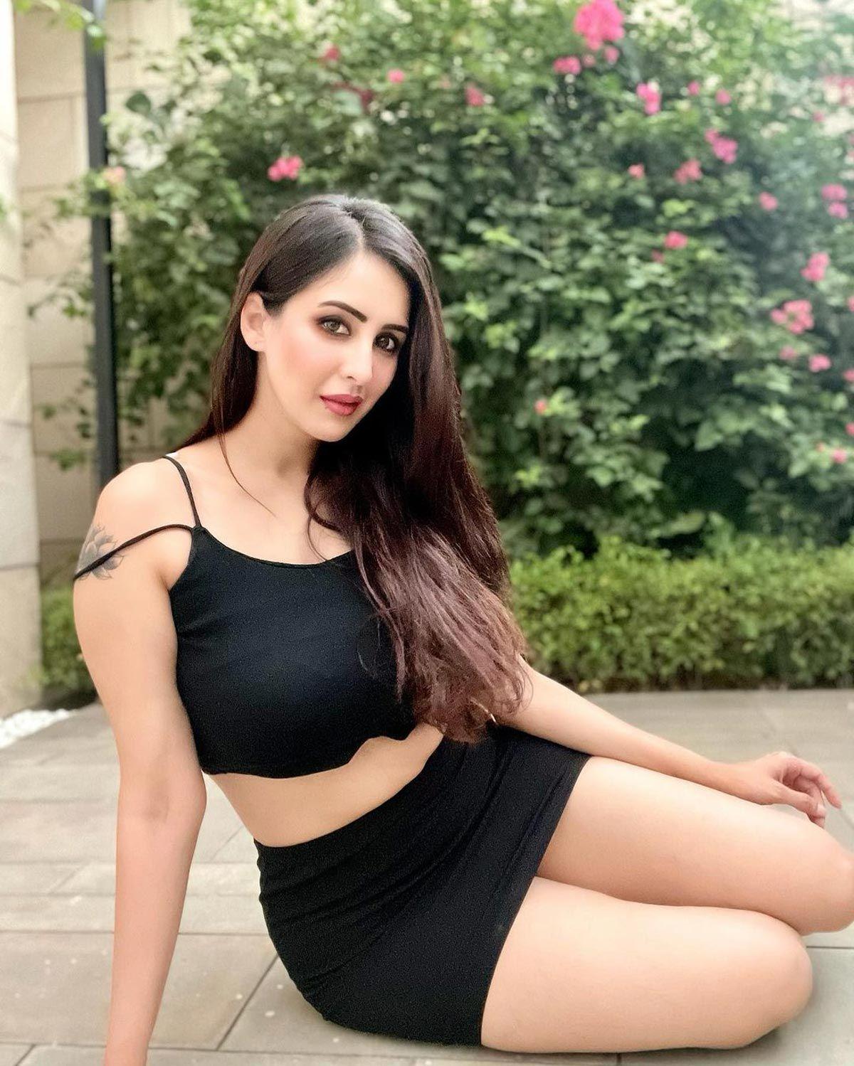 Chahat Khanna Desi Xxx Hd - How To Slay It In Black - Rediff.com Get Ahead