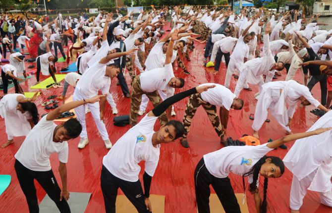 International Yoga Day by Patanjali Yog Samiti Mumbai and Bombay Port Trust
