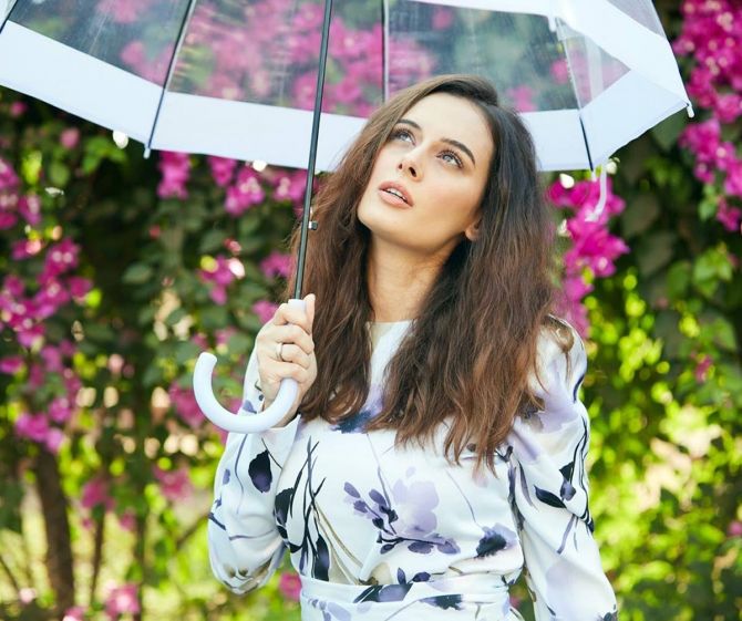 How to take care of your skin in the monsoon