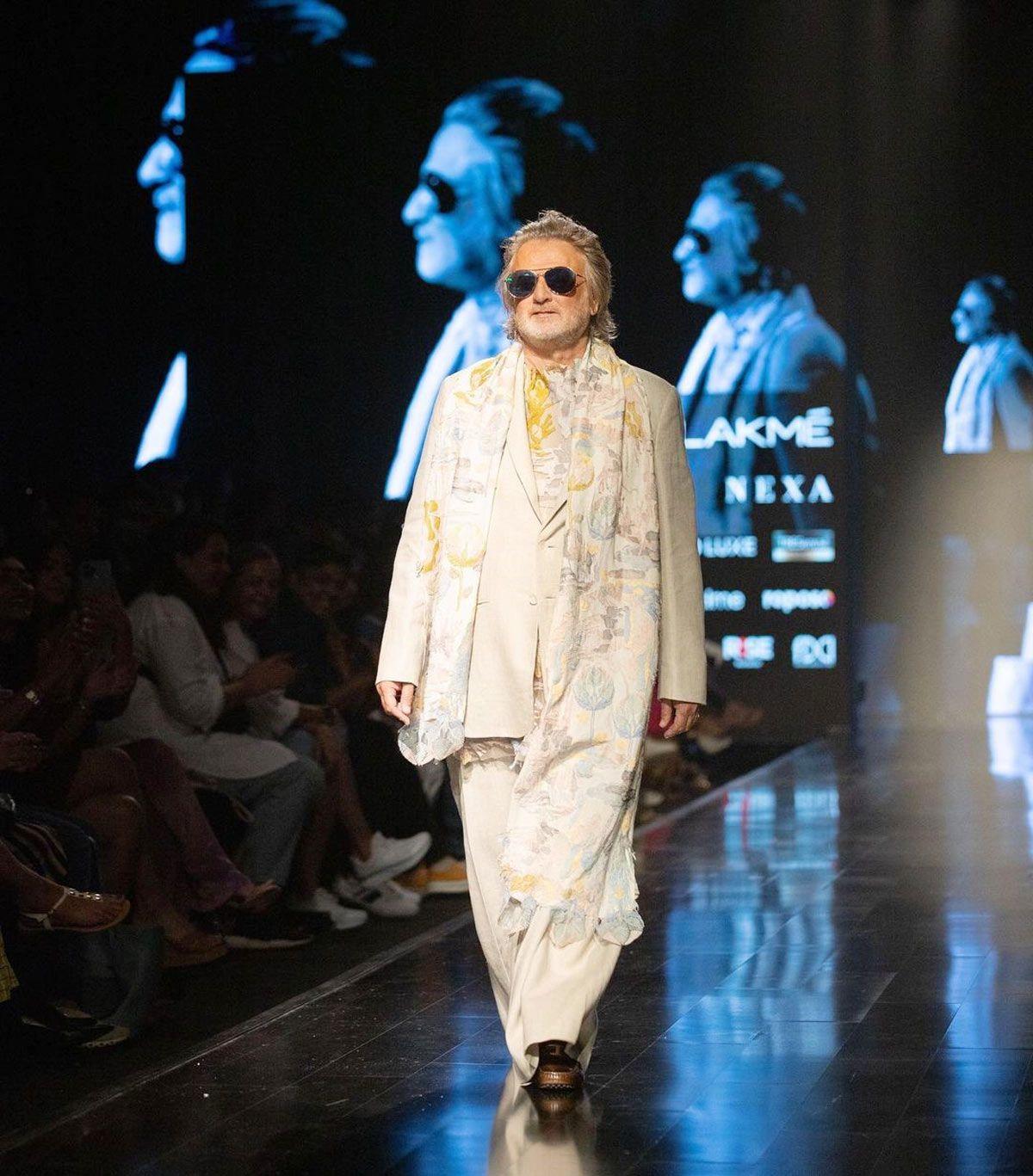 Fdci X Lfw Wow Is That Rohit Bal Modelling On The Ramp Get Ahead 2205