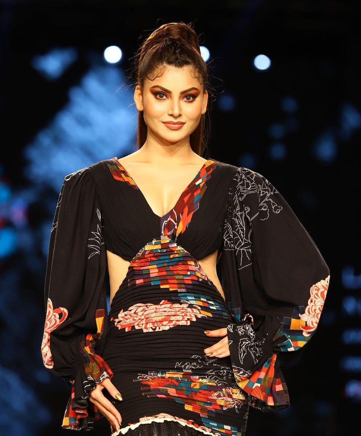 Fdci X Lfw Like Urvashis Summer Style Get Ahead 4015