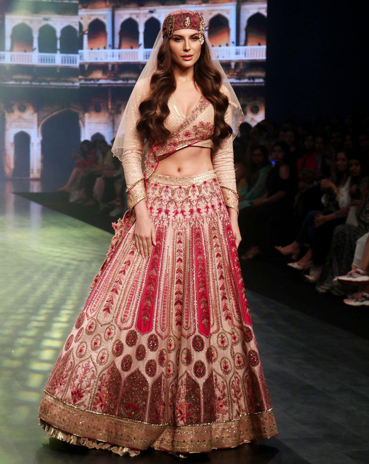 Elnaaz Norouzi walks for Soniya G at Bombay Times Fashion Week 2022