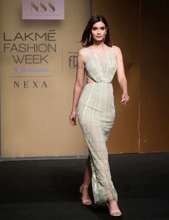 Diana Penty walks for Pallavi Mohan at FDCI x Lakme Fashion Week 2022