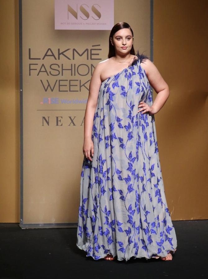 Diana Penty walks for Pallavi Mohan at FDCI x Lakme Fashion Week 2022