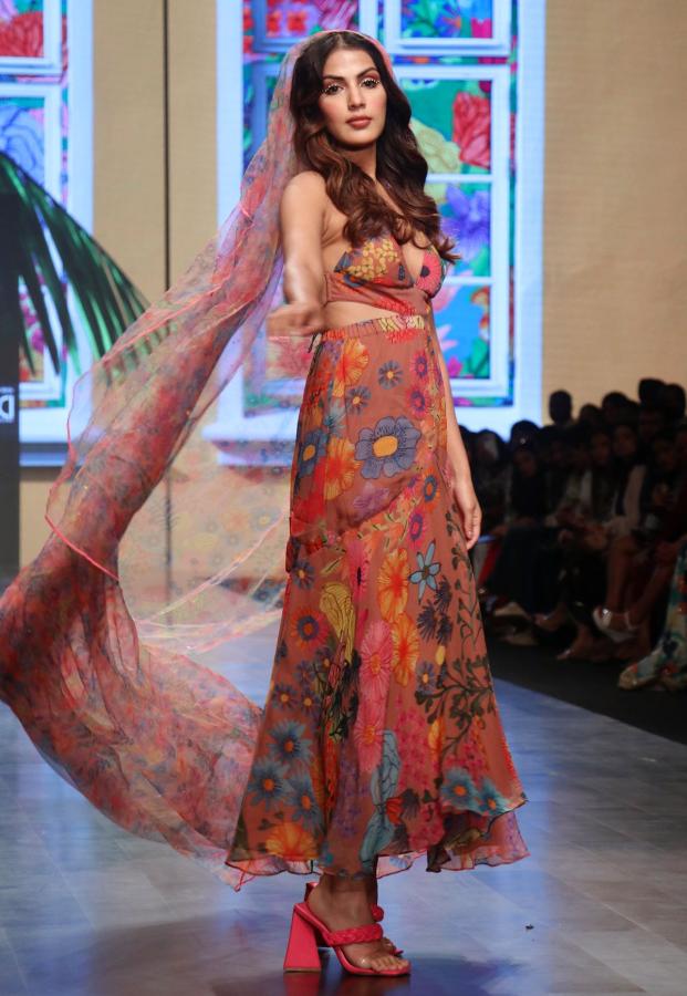 Rhea Chakraborty at LFW