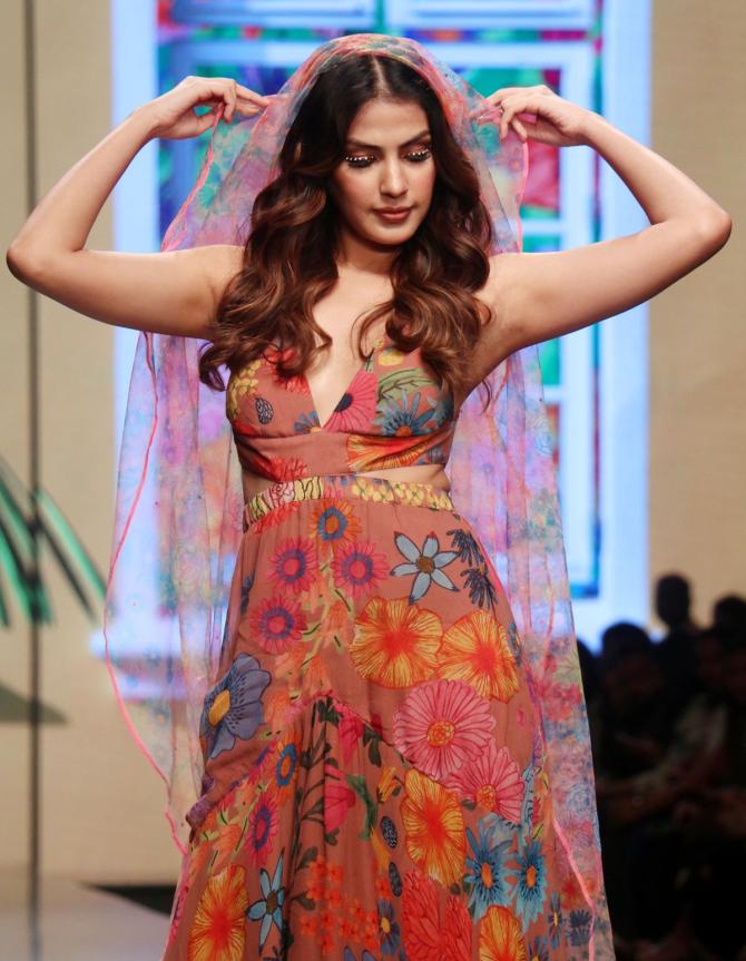 Rhea Chakraborty at LFW