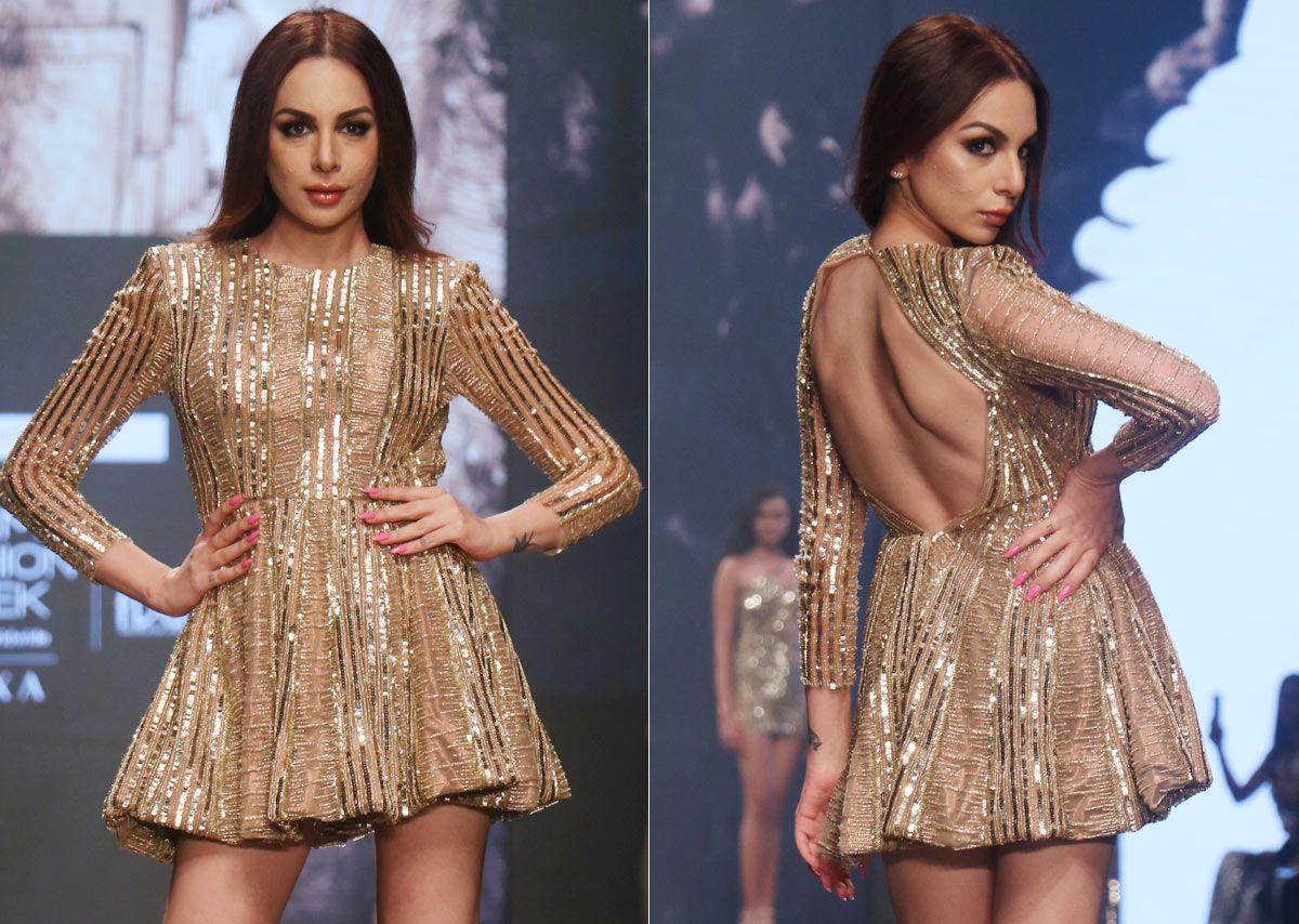 Anushka Ranjan and Nitibha Kaul for Nikhita Tandon at FDCI x Lakme Fashion Week 2022