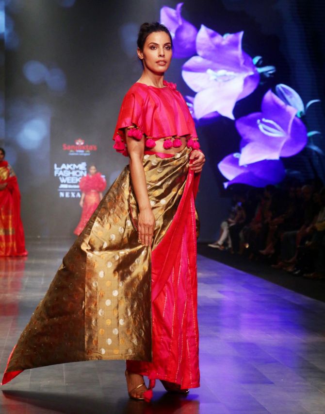 Bhagyashree for Sanjukta Dutta at FDCI x Lakme Fashion Week 2022