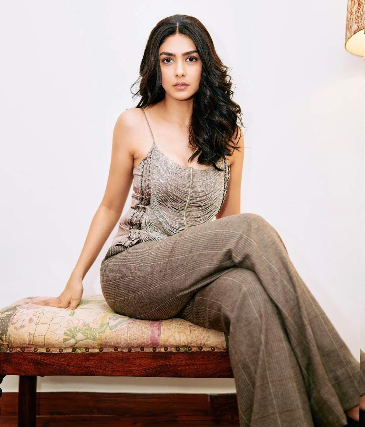 Mrunal Thakur