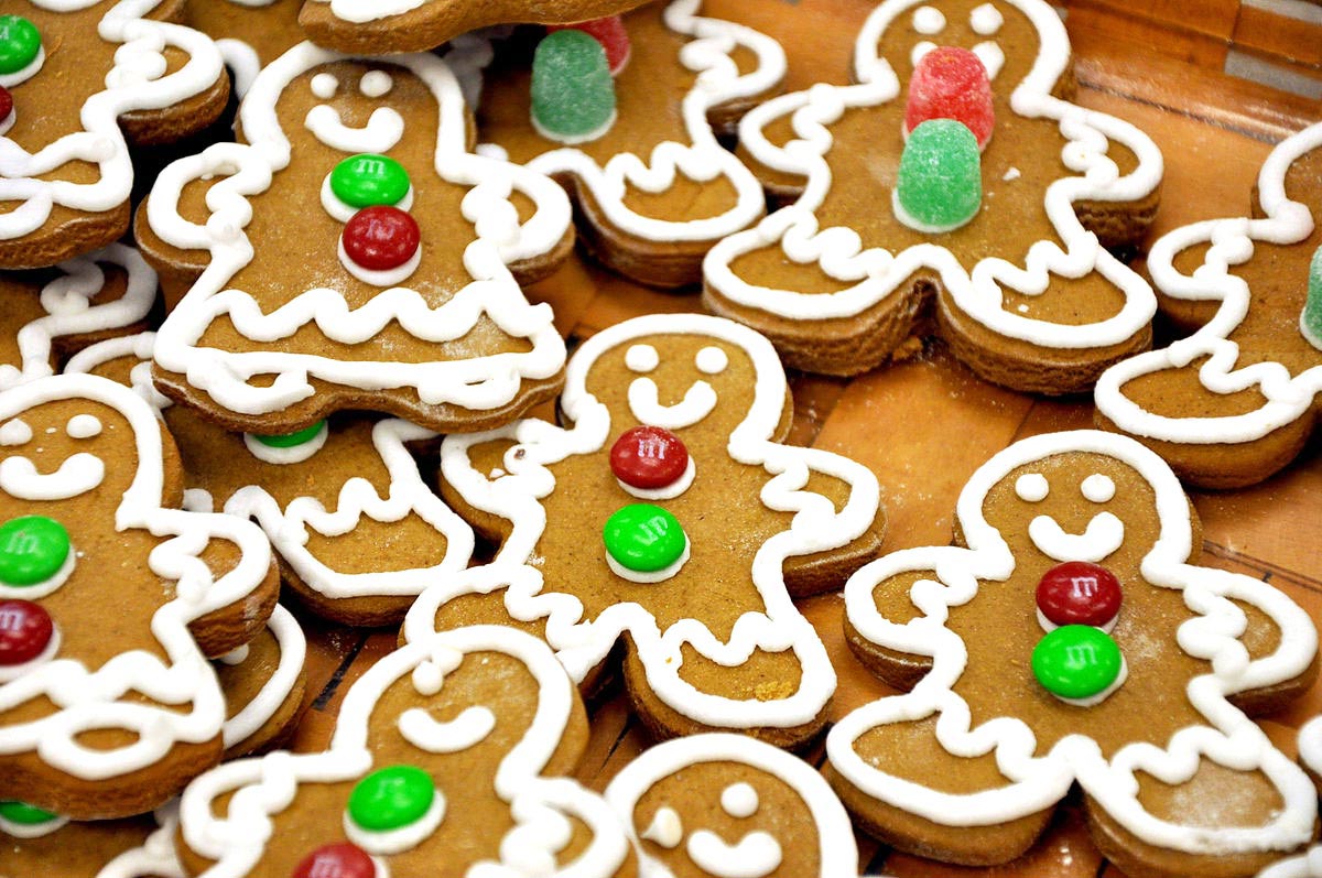 Christmas Recipe: Gingerbread Men - Rediff.com Get Ahead