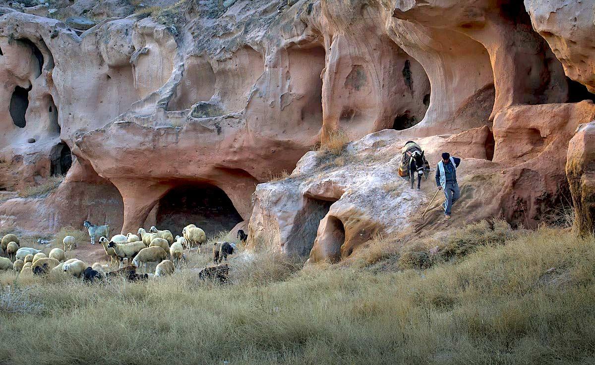 Özkonak Underground City