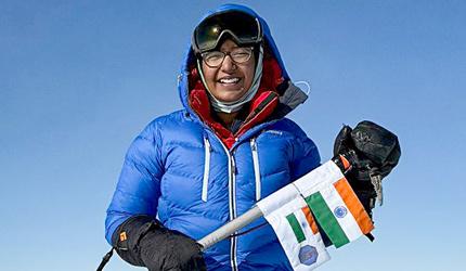 kaamya karthikeyan is the youngest female to conquer 7 peaks in 7 continents