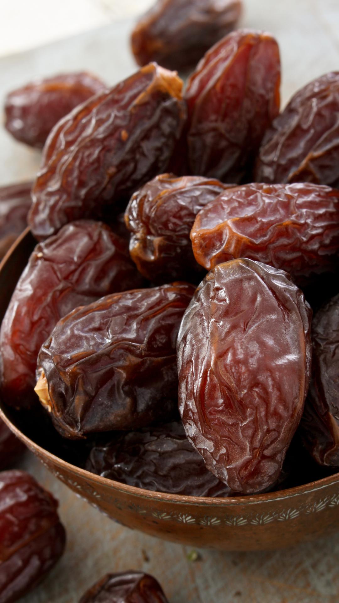 Dates