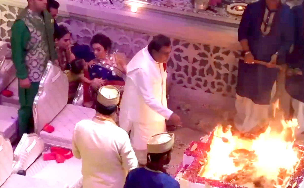 Radhika Merchant and Anant Ambani Shiv Shakti puja