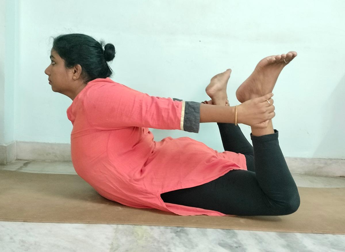 Dhanurasana