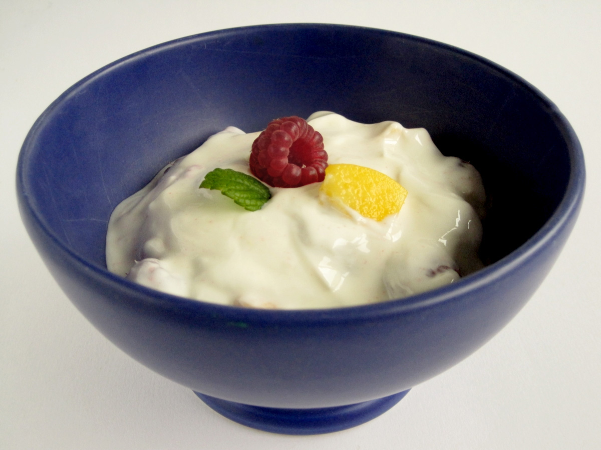 Fruit yoghurt