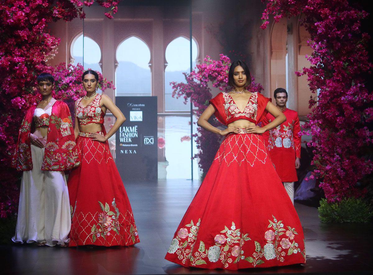 Fatima Sana Shaikh walks for Arvind Ampula at Lakme Fashion Week 2024