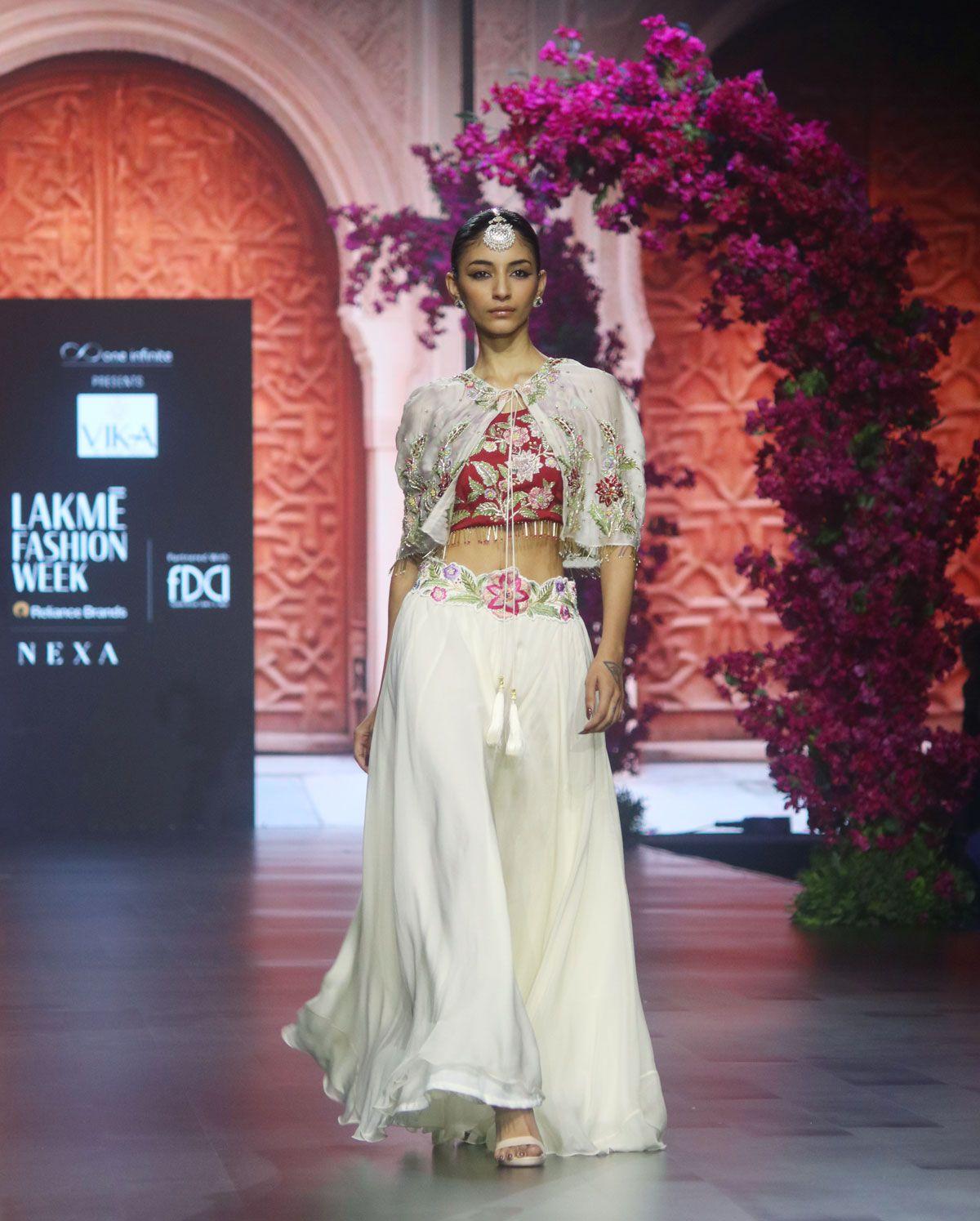 Fatima Sana Shaikh walks for Arvind Ampula at Lakme Fashion Week 2024