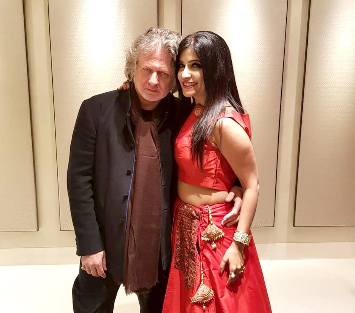 Shibani Kashyap with designer Rohit Bal