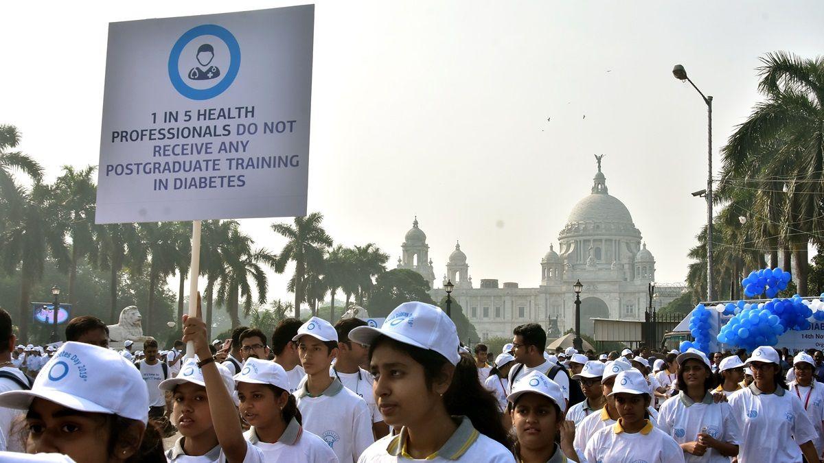 Students participate in an awareness campaign rally on diabetes