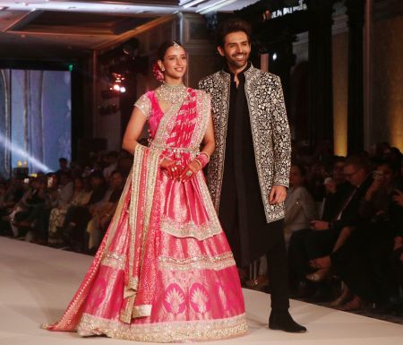 Tripti Dimri, Kartik Aryan turn showstopers for Manish Malhotra's Namo Bharat show